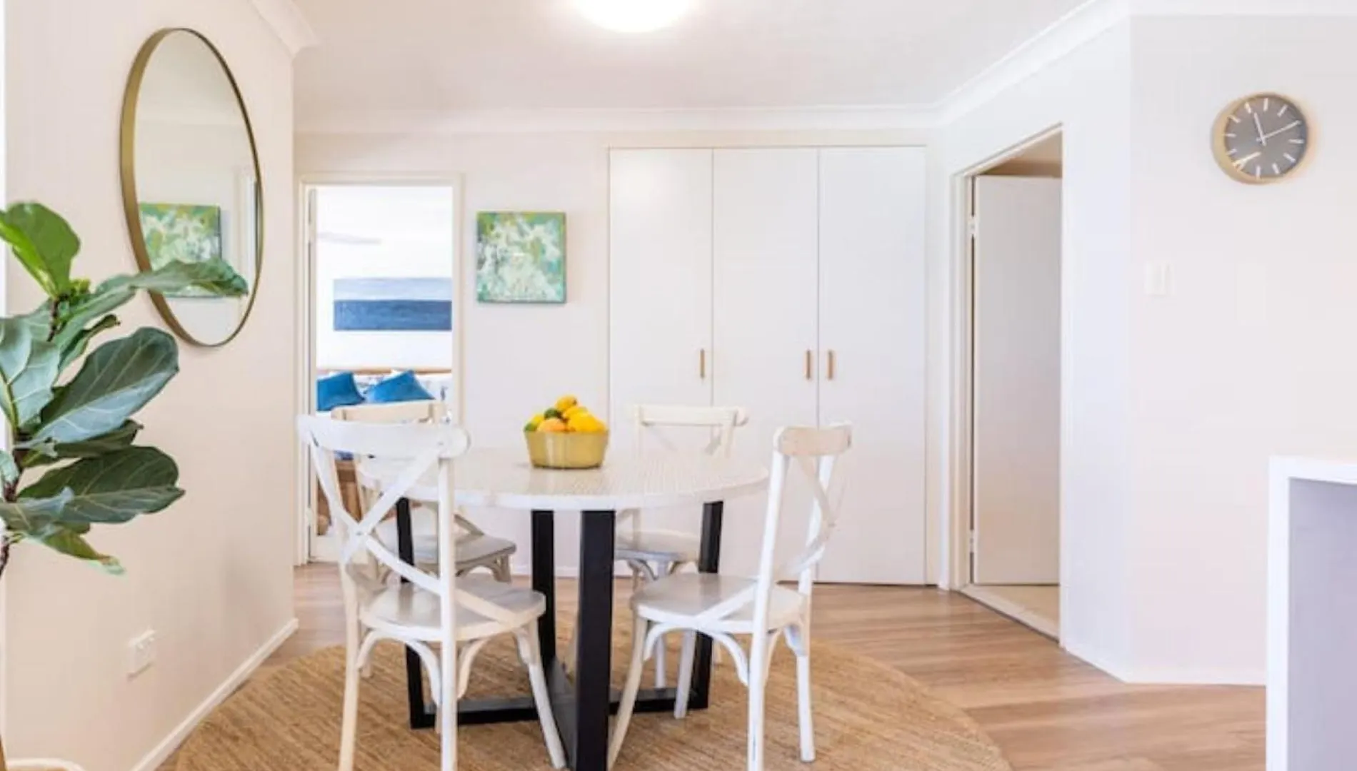 Apartment Ocean Front Escape On Palm Beach Gold Coast
